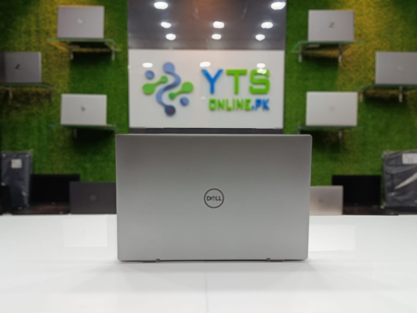 Dell Latuitude 3320 | Intel Core i5-1135G7 | FHD Display