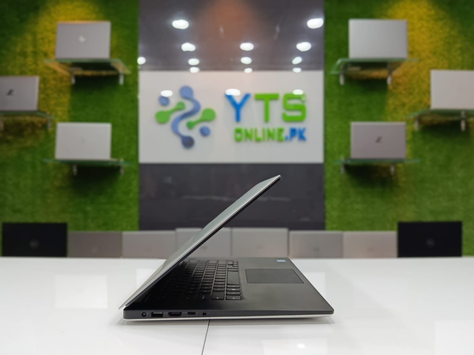 Dell Precision 5540 | Intel Core i7 9th Gen | 4k Touch Display