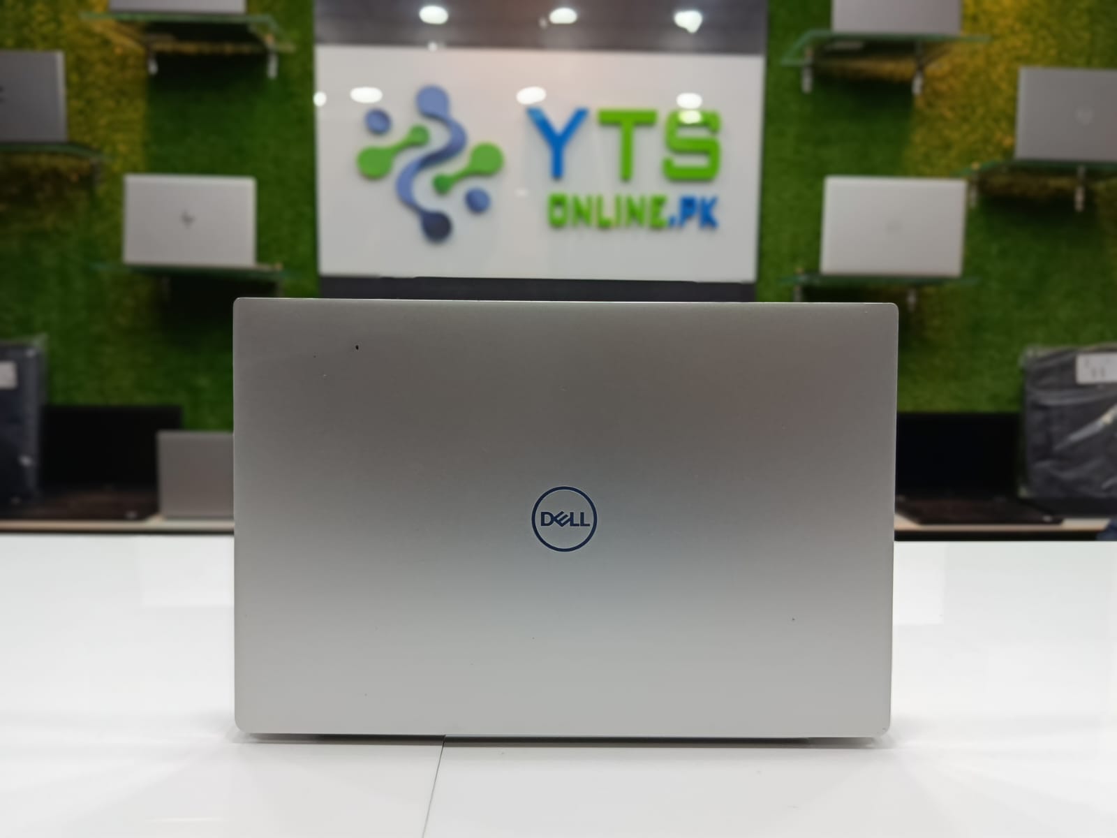 Dell XPS 13 7390 | Intel Core i5-10210U | FHD Display