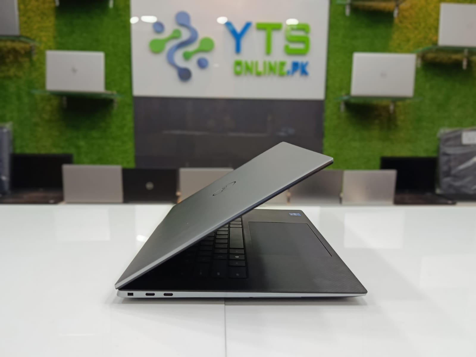 Dell Precision 5560 | Intel Core i7 11th Gen | 2k Display