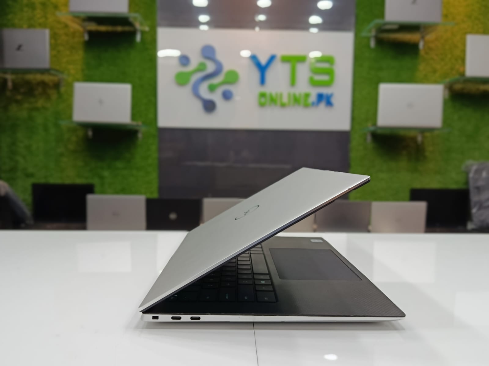 Dell XPS 15 9500| Intel Core i9 10th Gen | 4k Touch Display