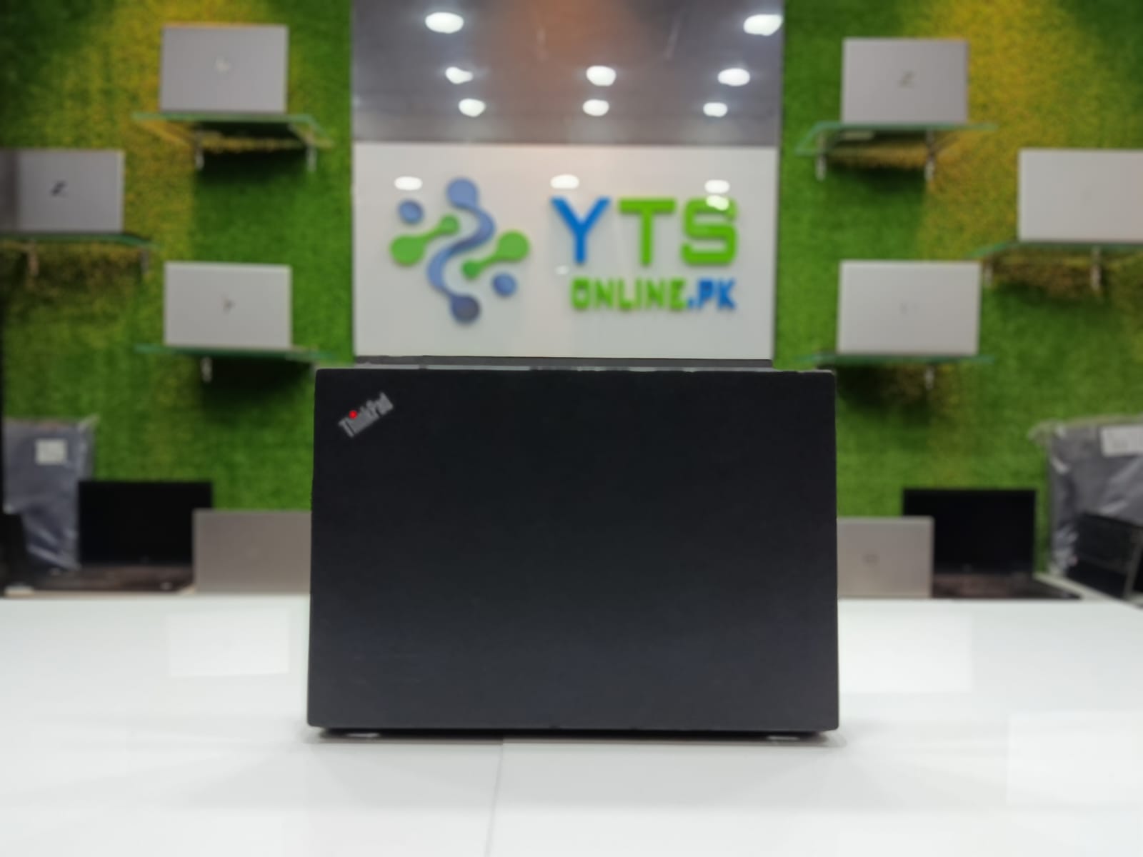 Lenovo X270 | i5 7th Generation | FHD Display