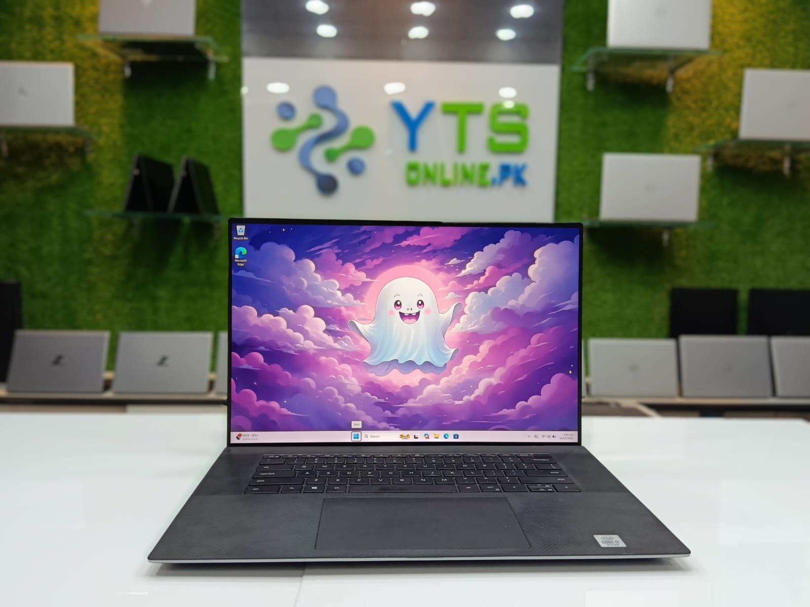 Dell Precision 5750 Workstation | Intel Core i7-10750H | 2k Display